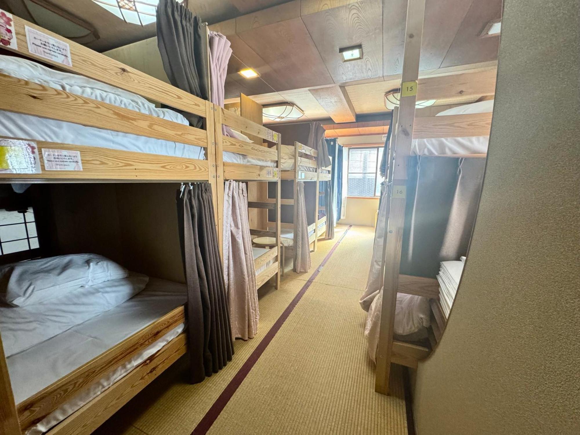 Osaka Guesthouse Sakura Екстериор снимка